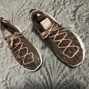 Nike Space Hippie 04